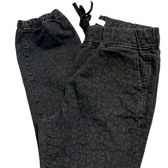 TINSELTOWN BLACK & GRAY CAMO JEAN JOGGERS-SIZE XL-NEW WITH TAGS! - Picture 1 of 7